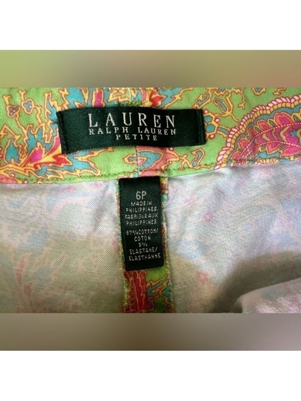 Lauren Ralph Lauren Paisley Capri Cotton Pants. Size 6P - Picture 5 of 5